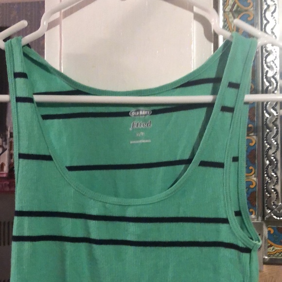 Old navy HOST PICK ⭐️ green stripes tank - Picture 2 of 5